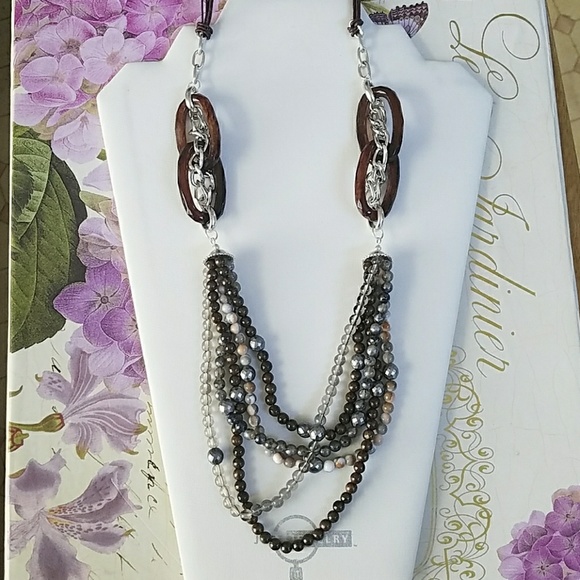 Jewelry - Brown Boho Chic Long Necklace